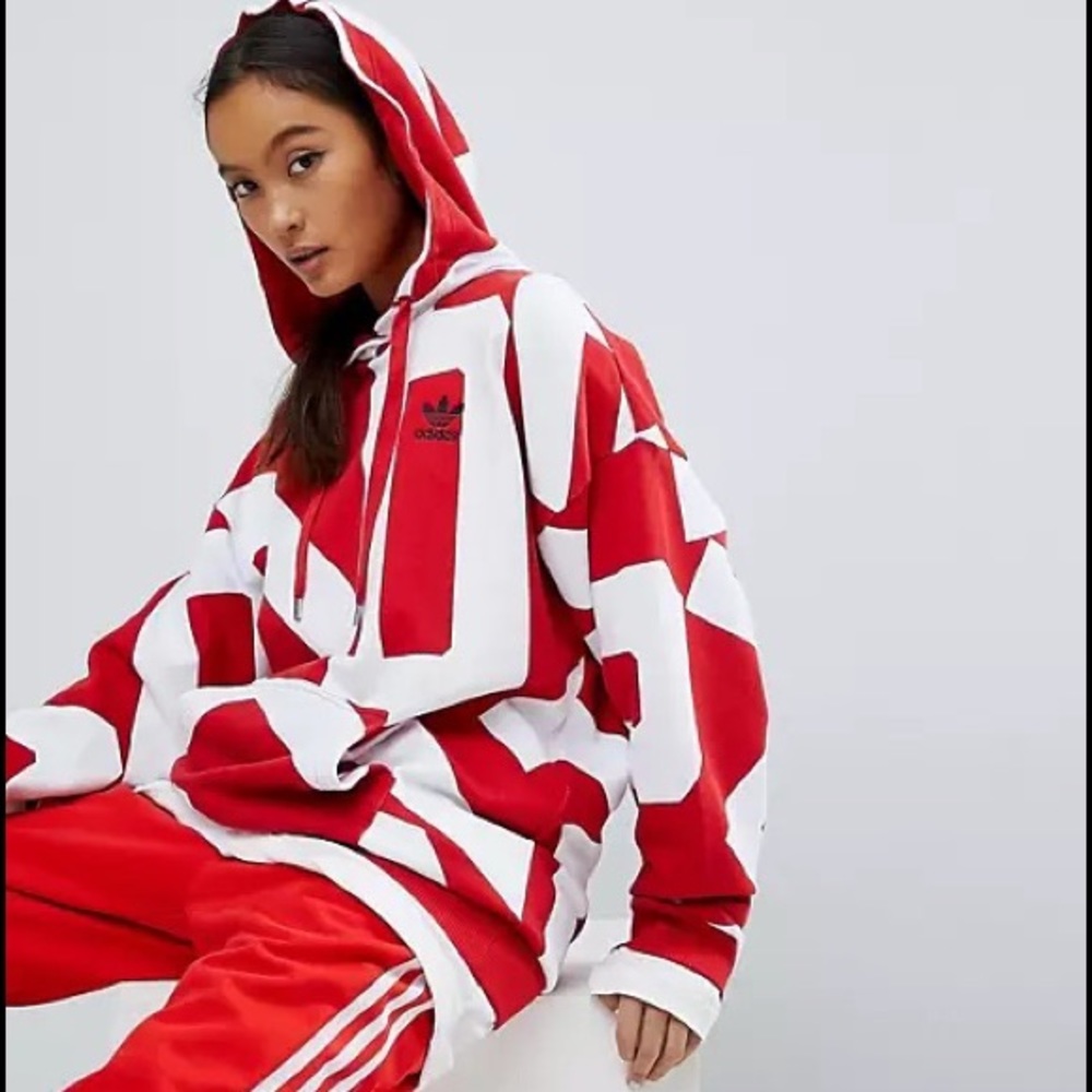 Adidas hoodie size L